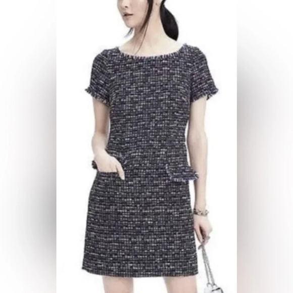 Banana Republic Black Blue Tweed Fringe Short Sleeve Wide Neck Shift Dress Sz 2 - Picture 1 of 6